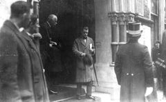 Prince-of-Wales-in-1927-Town-Hall.